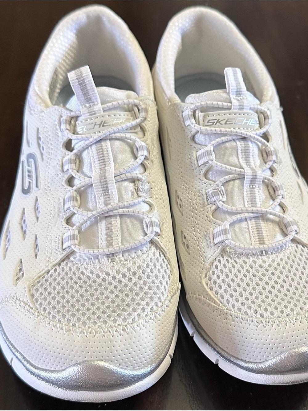 Skechers Memory Foam White Mesh Slip-On Lace Athletic Shoes, Size 5.5